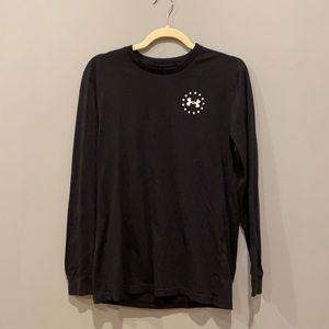 Men’s Long Sleeve Under Armuor T-Shirt
